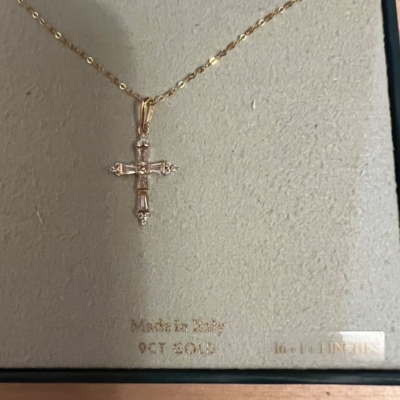 Dyadema gold necklace with cross pendant - Picture 3 of 4